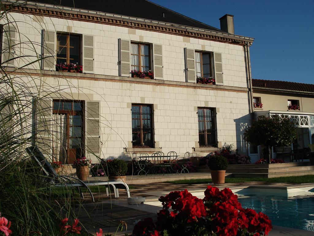 Entre Cour Et Jardin Hotel Chalons-en-Champagne Exterior photo